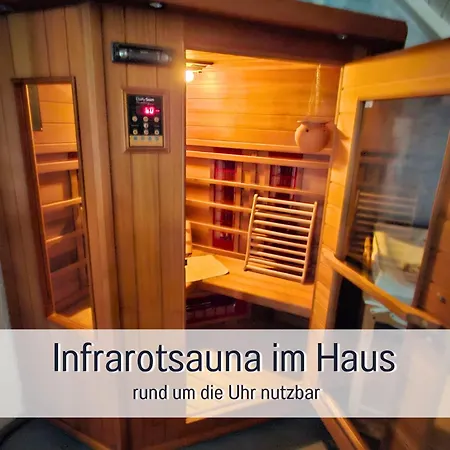 度假居 Ankerplatz - Bewertet Von Hundehaltern - Hunde Willkommen, Nicht Nur Geduldet - Hoher Zaun -whirlpoolwanne - Infrarotkabine - Familienfreundlich - Wellness - Eg Barrierefrei Ihlienworth